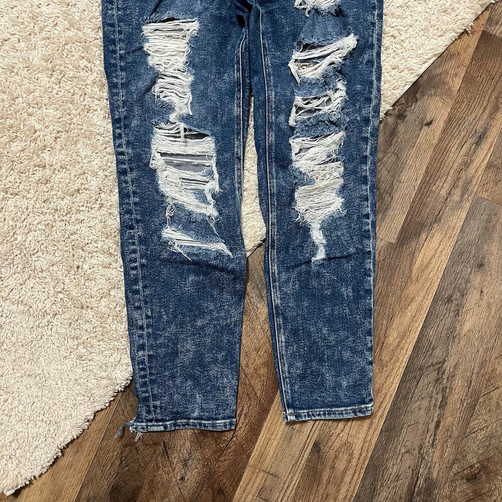American Eagle Size 4 Regular Acid Wash Stretch Distressed High Rise Mom Jeans - Picture 3 of 8
